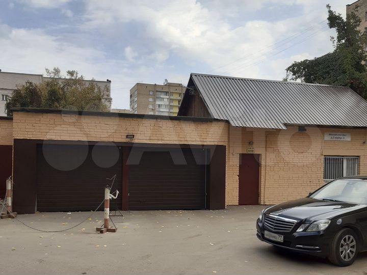 Машиноместо, 18 м²