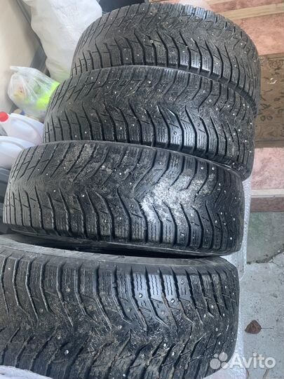 Kumho WinterCraft Ice WI31 215/65 R16 98T