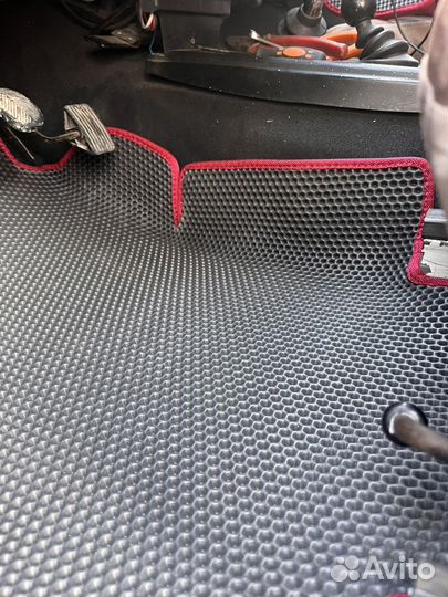 Эво коврики на ниву