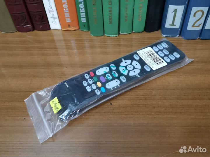 Продам новый пульт к Thomson