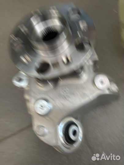 Кулак поворотный мерседес