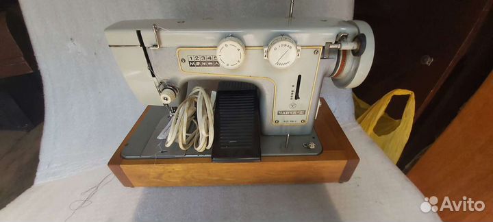 Швейные машины Чайка 3 класс 116 2 электрическая