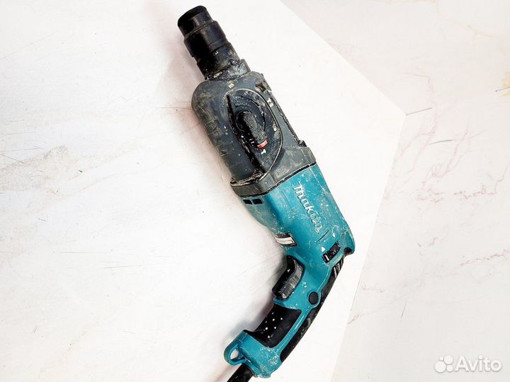 Перфоратор Makita HR 2470