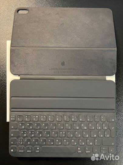 Apple Smart Keyboard Folio для iPad Pro 11”