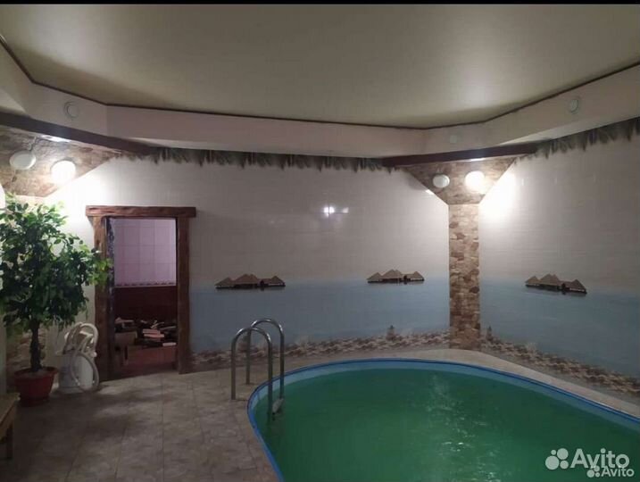 Русская баня на дровах с бассейном