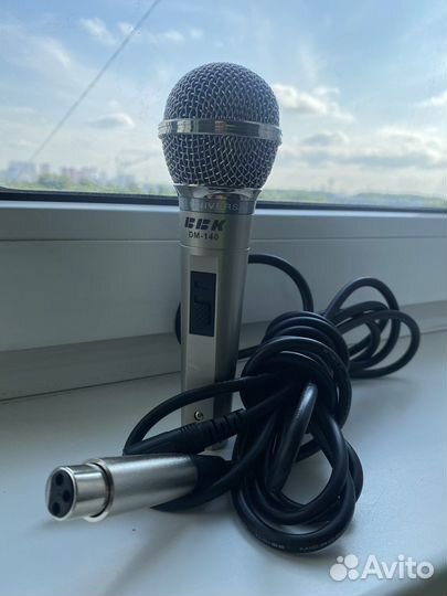 Микрофон BBK DM-140