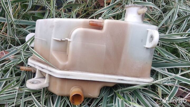 Расширительный бачок для Hyundai Sonata, Santa Fe