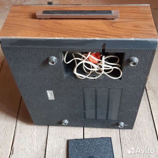 Катушечный магнитофон Комета-209