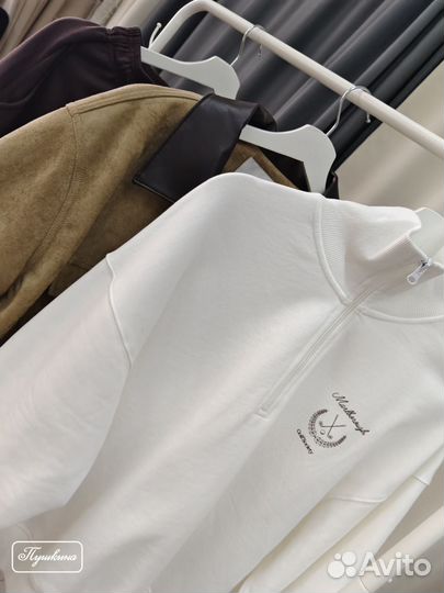 Свитшот Cosmic