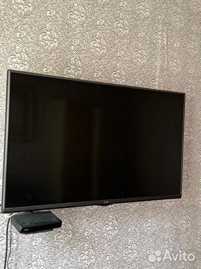 Телевизор LG 108 см диагональ