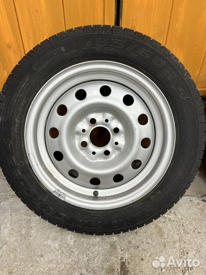 Штампованные диски с шинами