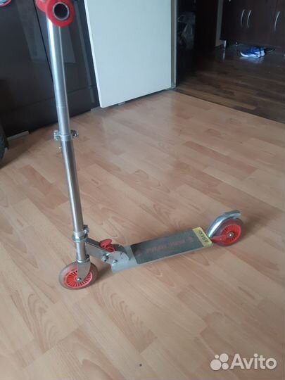 Самокат 3х колесный +2х колесный
