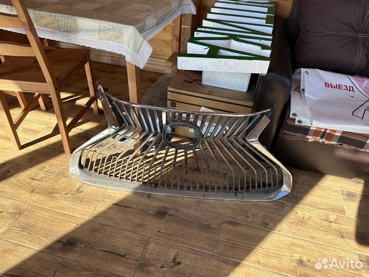 Решетка радиатора lexus es 2019