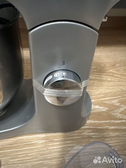 Кухонная машина Kenwood kmx750AWH