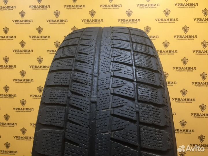 Bridgestone Blizzak Revo GZ 215/60 R17 96S