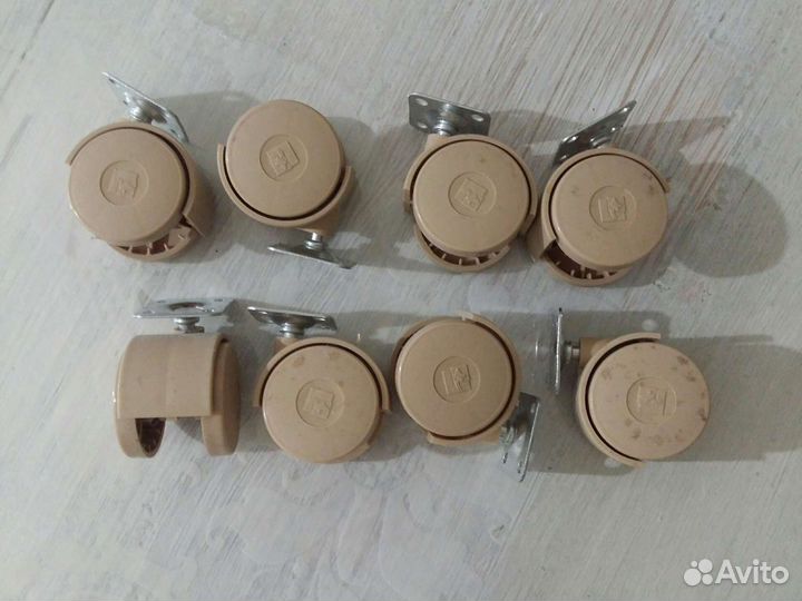 Опора на колесе