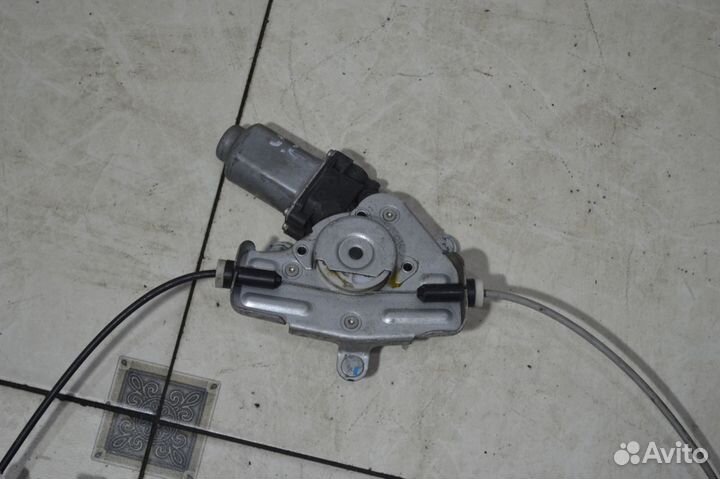 Стеклоподьемник задний левый (электро) Kia Rio 3