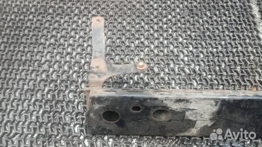 Усилитель бампера передний (кронштейн) toyota hilux RN70 (1OK20G901)