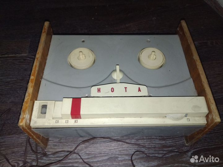 Катушечный магнитофон приставка 'Нота'