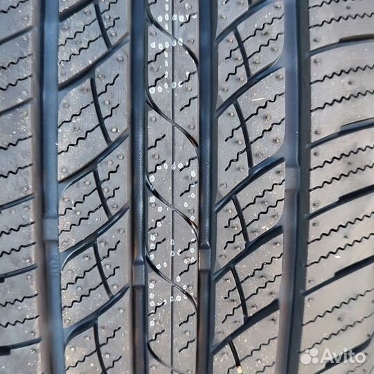 Goodride SU318 215/60 R17 96H