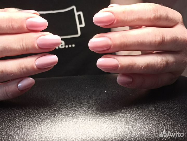 Модель на ногти