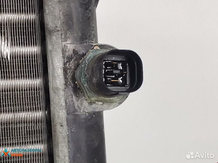 Радиатор (основной) Audi A3 8L 2000 1J0121253AD