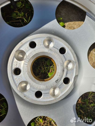 Колесо от audi (новое )