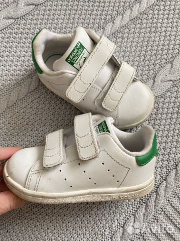Адидас кроссовки детские кожа