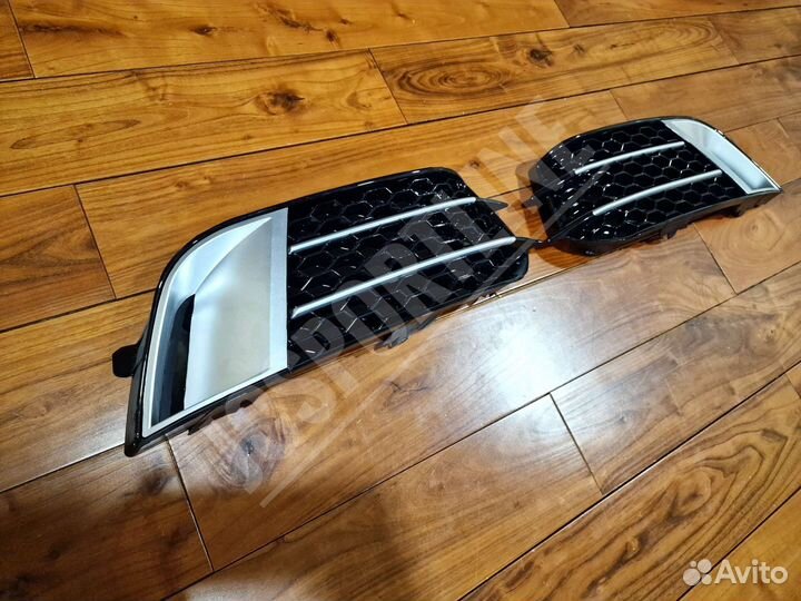 Решетки бампера в стиле RS1 для Audi A1 8X