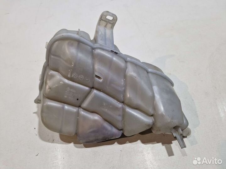 Бачок расширительный D4 ауди а8 audi a8