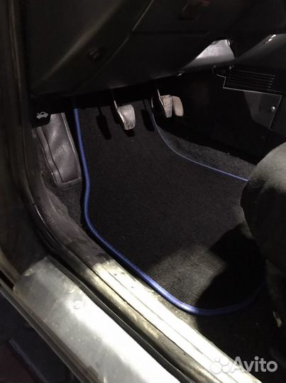 Автомобильные коврики 4х