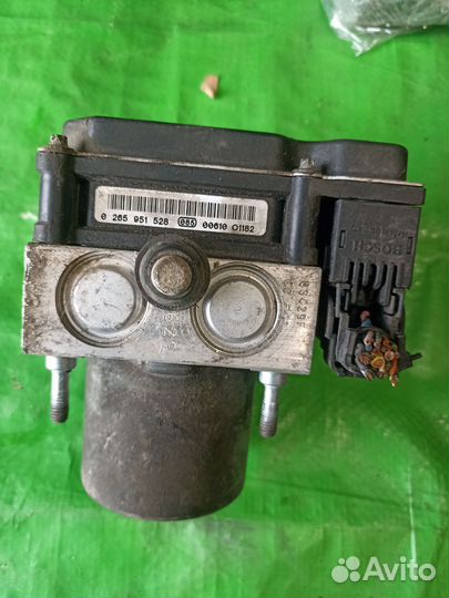 0265251374 Ниссан Кашкай J10 блок абс