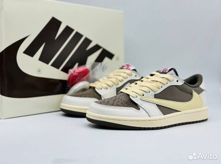Nike air jordan 1 low travis scott reverse mocha