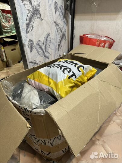 Коробка вещей для Анастасии