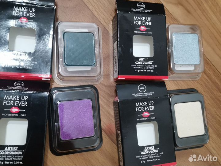 Тени однушки Make up for ever