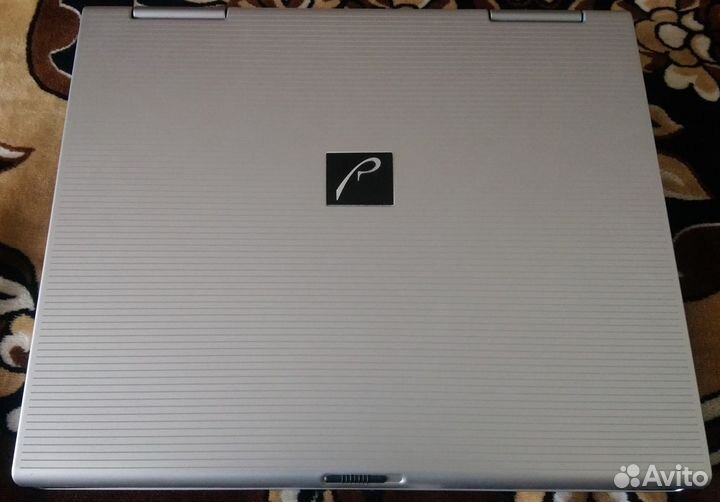 Ретро Ноутбук RoverBook Nautilus Z500W