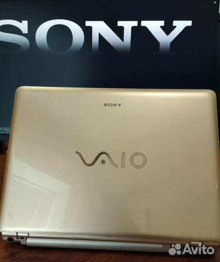 Ноутбук Sony полностью в рабочем состоянии