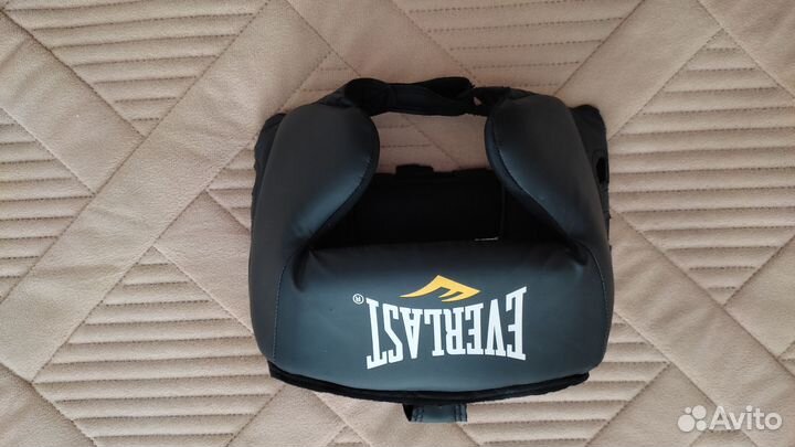 Боксерский шлем everlast