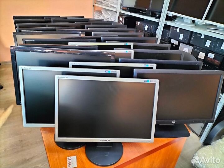 Мониторы квадратные, широкоформатные