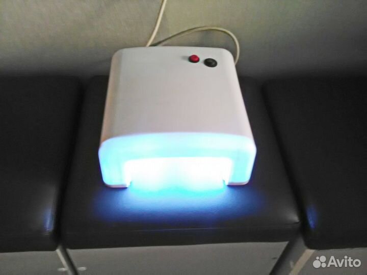 Ультрафиолетовая лампа для маникюра гель лаком (36