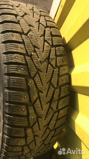 Колеса в сборе R16 зимние VAG шипы Нокиа Ауди ваг
