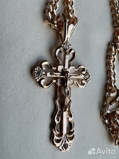 Крест с цепочкой