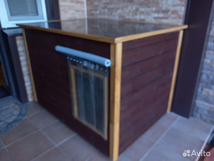 Теплая будка для крупной собаки