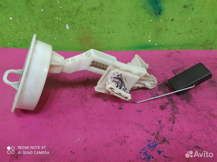 Датчик уровня топлива Golf 4 Bora Octavia Audi A3