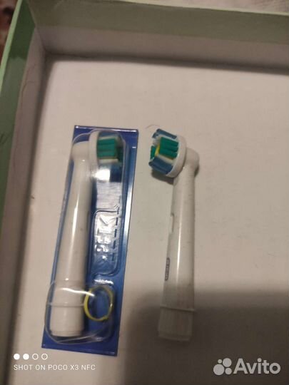 Электрические зубные щетки (2шт)
