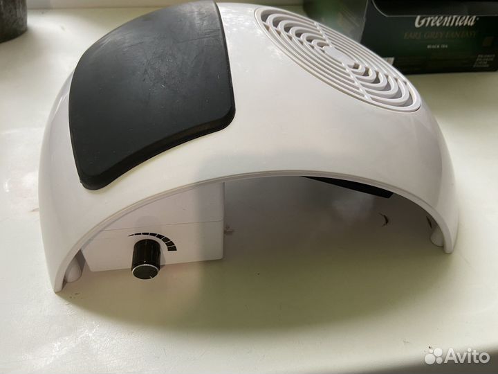 Маникюрный пылесос