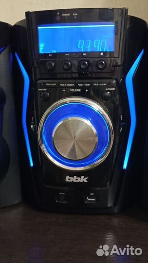 Музыкальный центр bbk