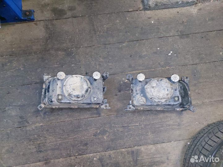 Фара передняя левая правая Volkswagen Passat B3