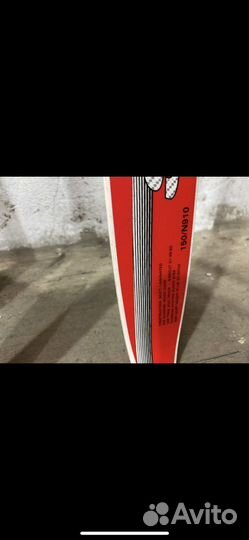 Беговые лыжи и ботинки в ассортименте