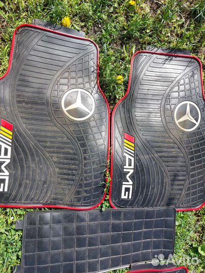 Оригинальные коврики на Мерседес